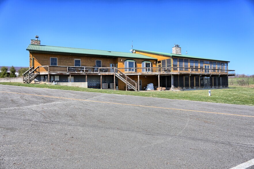 More Photos Of 600 Airport Dr, Mifflintown Flex For Sale