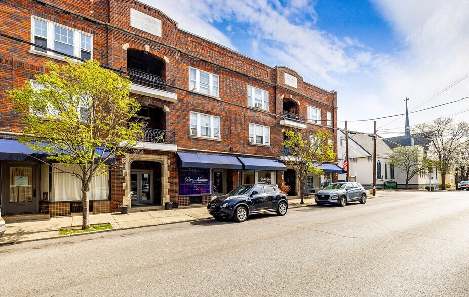 More Photos Of 353-361 Taylor Ave, Bellevue Apartments For Lease