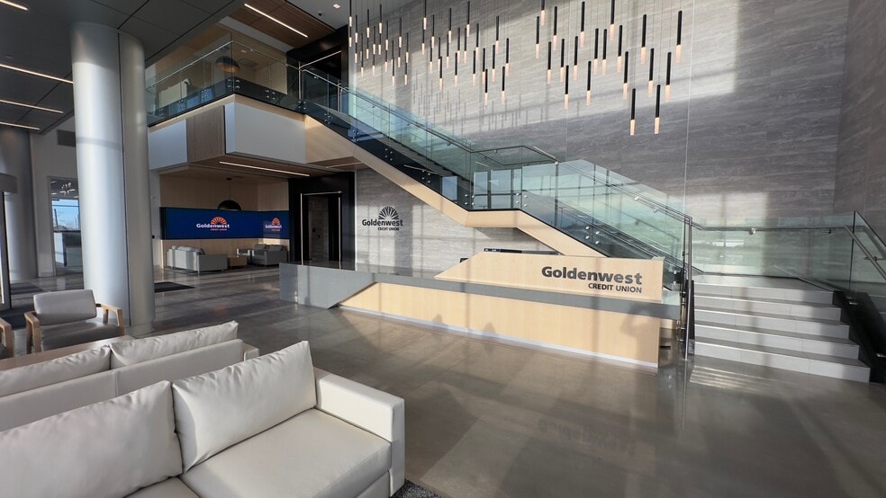 More Photos Of 5120 S 375 E, Washington Terrace Office For Lease