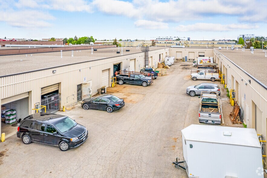 More Photos Of 3480 Mcnicoll Ave, Toronto Flex For Lease