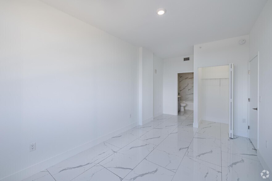 More Photos Of 1 Curtiss Pky, Miami Springs Apartments For Sale