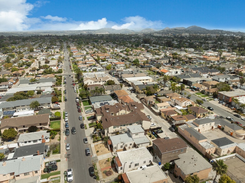 More Photos Of 4433-4437 Winona Ave, San Diego Apartments For Sale