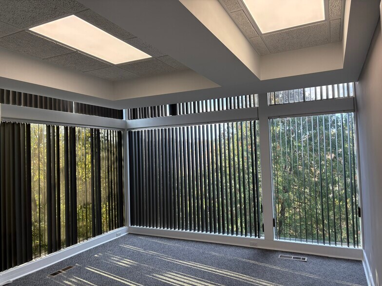 More Photos Of 6099 Riverside Dr, Dublin Office For Lease