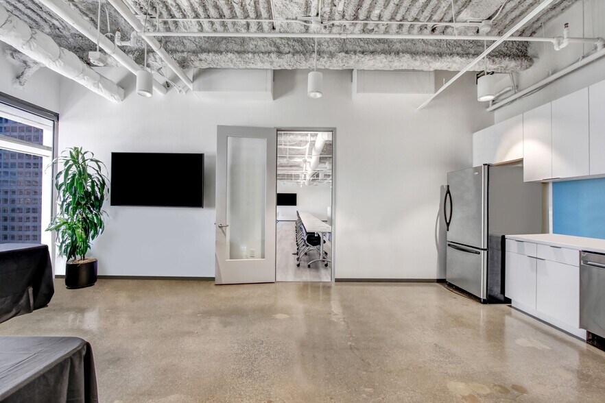 More Photos Of 445 S Figueroa St, Los Angeles Office For Lease