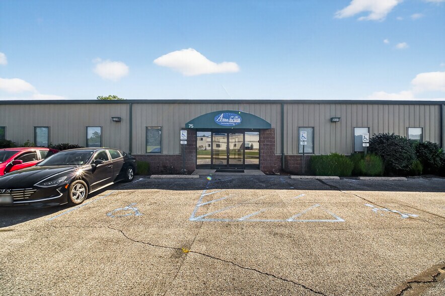 More Photos Of 75 Cooperative Way, Wright City Warehouse For Sale