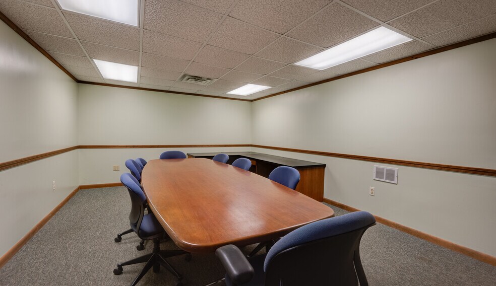 More Photos Of 72 W Stafford Rd, Stafford Springs Medical For Sale