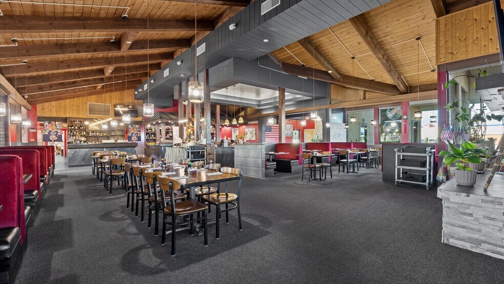 More Photos Of 2839 North Ave, Grand Junction Restaurant For Sale