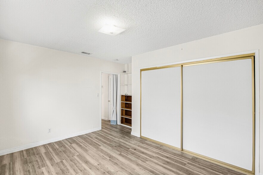 More Photos Of 661 W Riggin St, Monterey Park Apartments For Sale