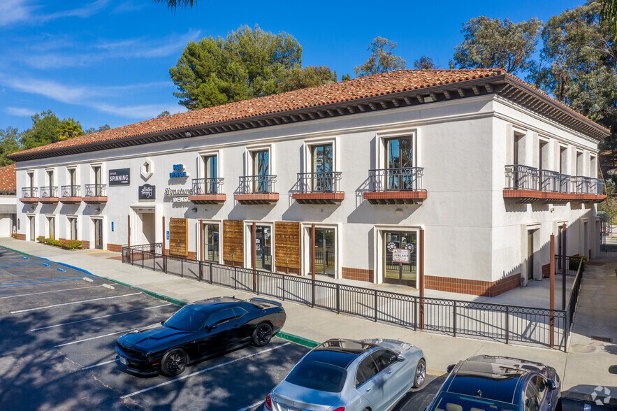 More Photos Of 16363-16495 Bernardo Center Dr, San Diego Unknown For Lease