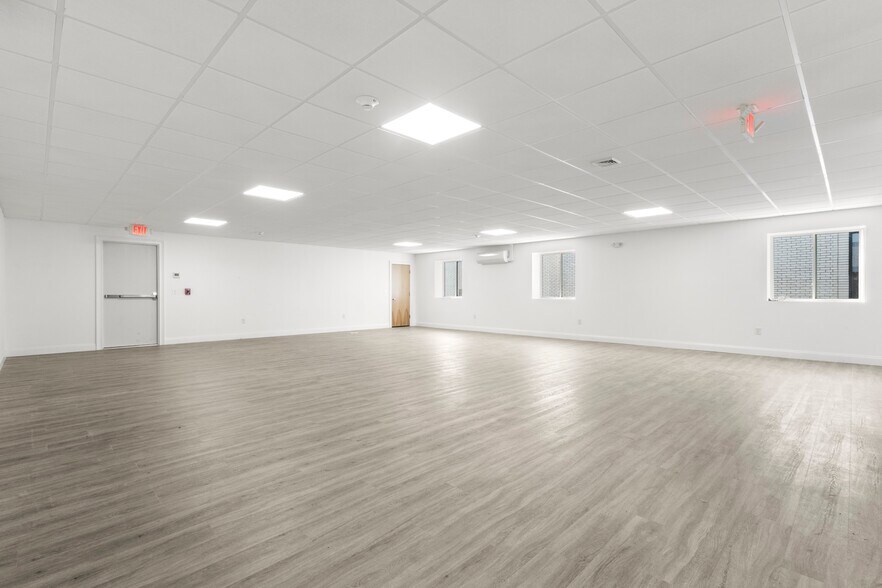 More Photos Of 1016 Park Ave, Cranston Loft Creative Space For Sale