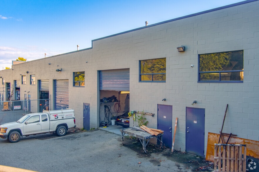 More Photos Of 19257 Enterprise Way, Surrey Light Distribution For Lease