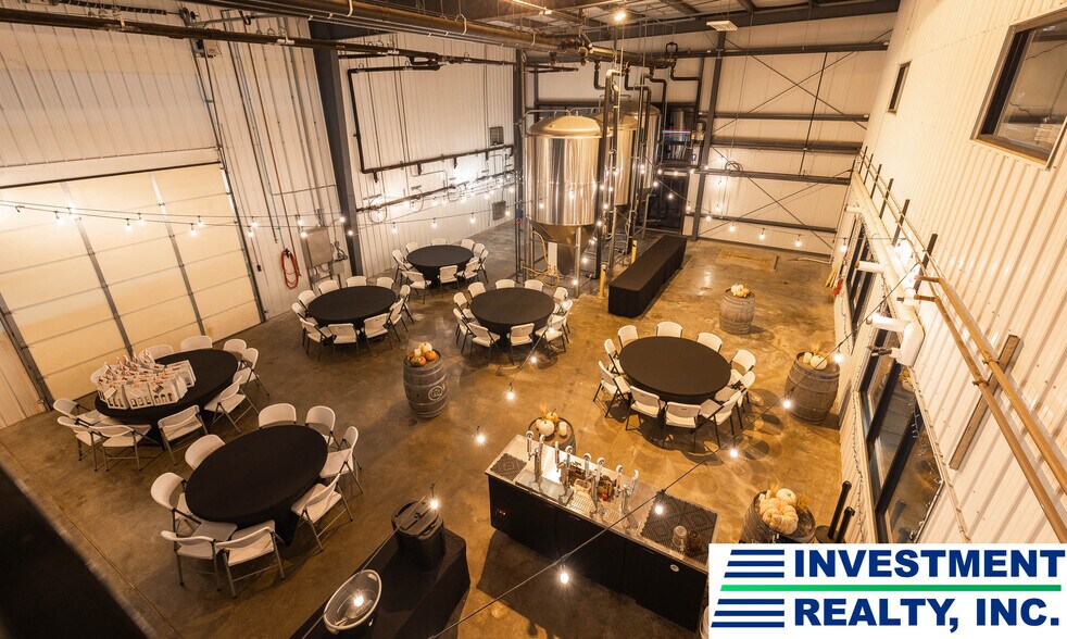 More Photos Of 551 State Route B, Saint James Restaurant For Sale
