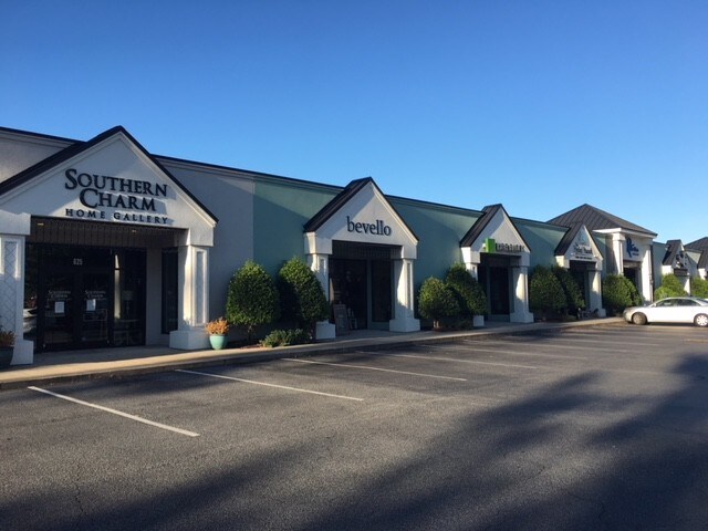More Photos Of 615-639 Red Banks Rd, Greenville Storefront Retail Office For Lease