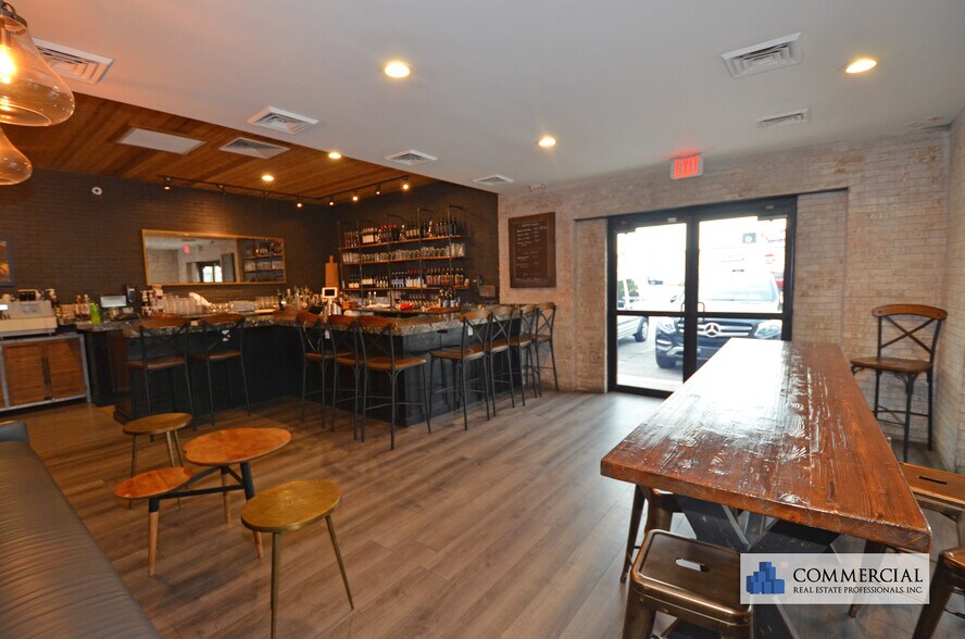 More Photos Of 1407-1409 N Orange Ave, Orlando Restaurant For Sale