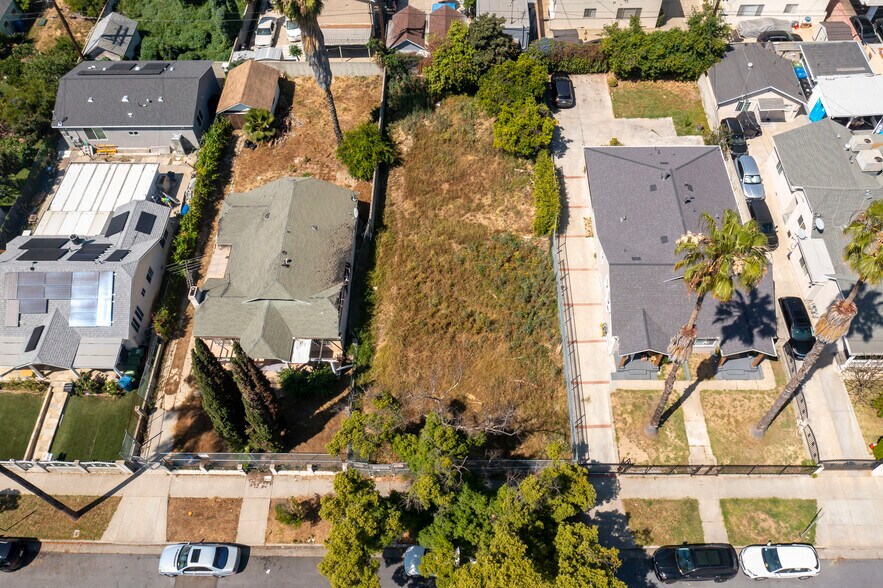 More Photos Of 1165 N Berendo St, Los Angeles Land For Sale