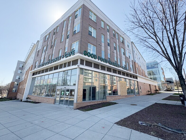 More Photos Of 4001 S Capitol St, Washington Apartments For Lease