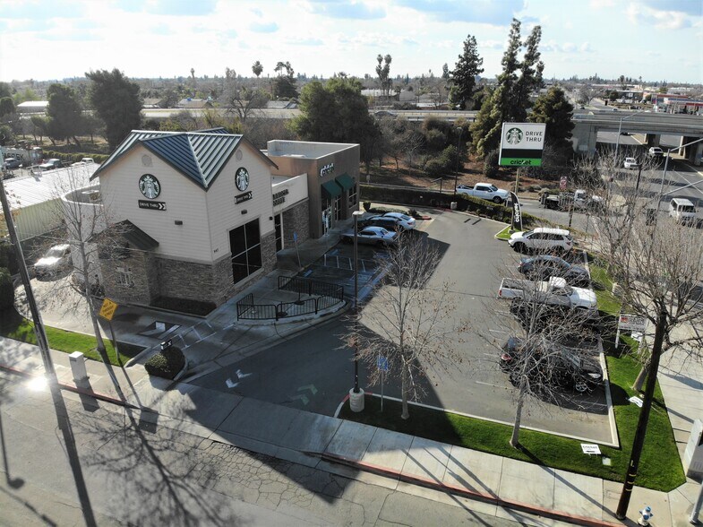 More Photos Of 947 W Olive Ave, Porterville Freestanding For Lease