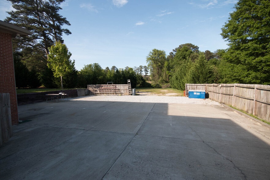 More Photos Of 2642 Loganville Hwy, Grayson Office Residential For Sale