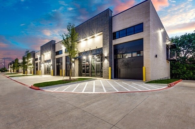 Primary Photo Of 1815 McKinney St, Melissa General Retail For Lease