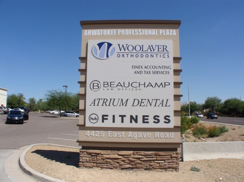 More Photos Of 4425 E Agave Rd, Phoenix Office For Sale