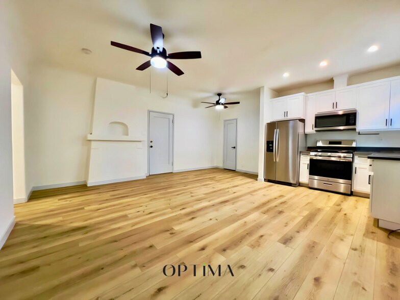 More Photos Of 1152 E 1st St, Long Beach Apartments For Sale