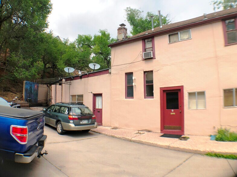 More Photos Of 14-16 Ruxton Ave, Manitou Springs Storefront Retail Residential For Lease