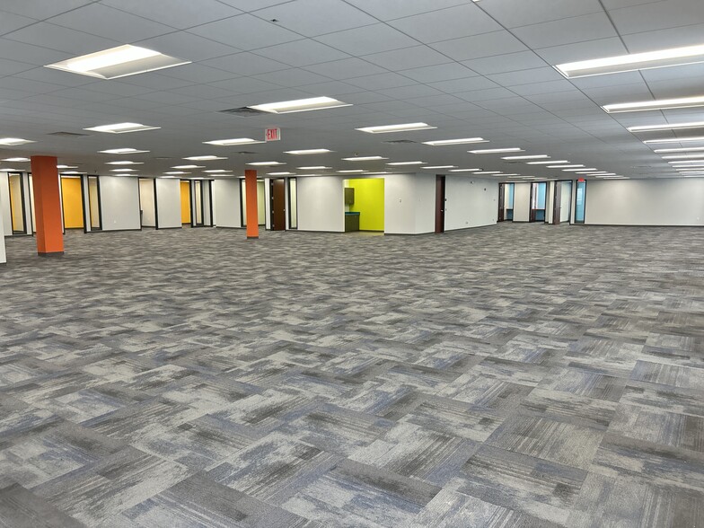 More Photos Of 5794 Widewaters Pky, De Witt Medical For Lease