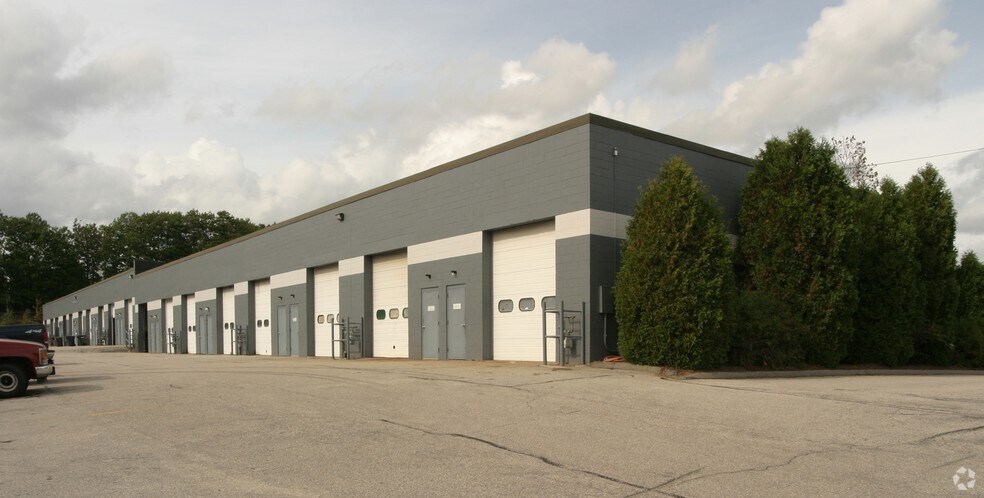 More Photos Of 728 E Industrial Park Dr, Manchester Warehouse For Lease