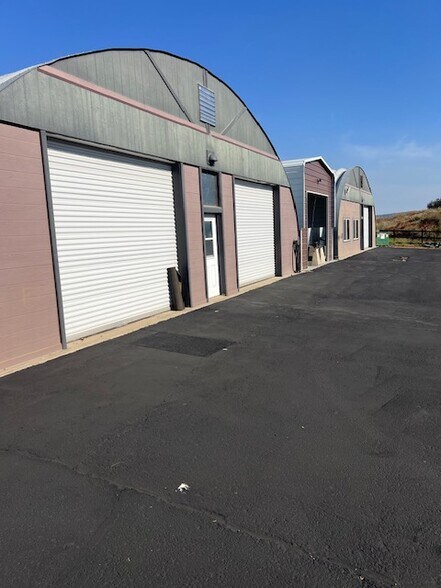 Primary Photo Of 35260 Bayless Rd, Wildomar Industrial For Sale