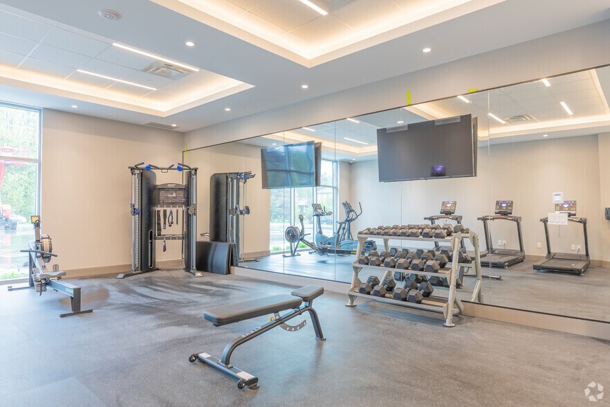 More Photos Of 1015 Innisfil Beach Road, Innisfil Apartments For Lease