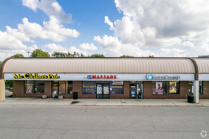 More Photos Of 6600-6694 Sawmill Rd, Columbus Storefront For Lease