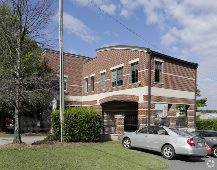 Primary Photo Of 1216-1220 S Graham St, Charlotte Loft Creative Space For Sale