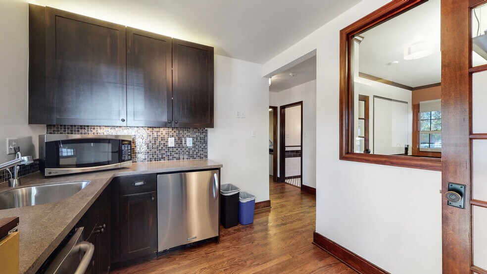 More Photos Of 416 W Oak St, Fort Collins Office For Sale