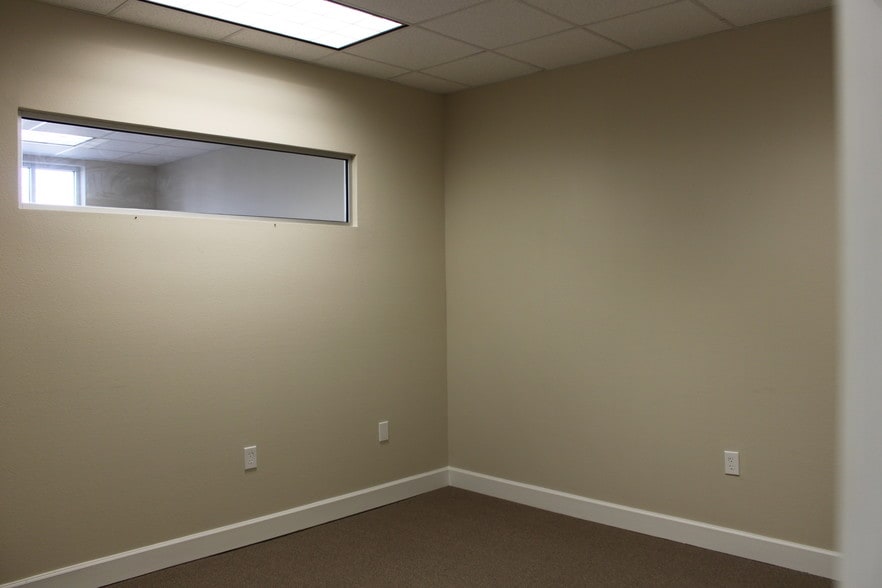 More Photos Of 440 Cobia Dr, Katy Medical For Lease