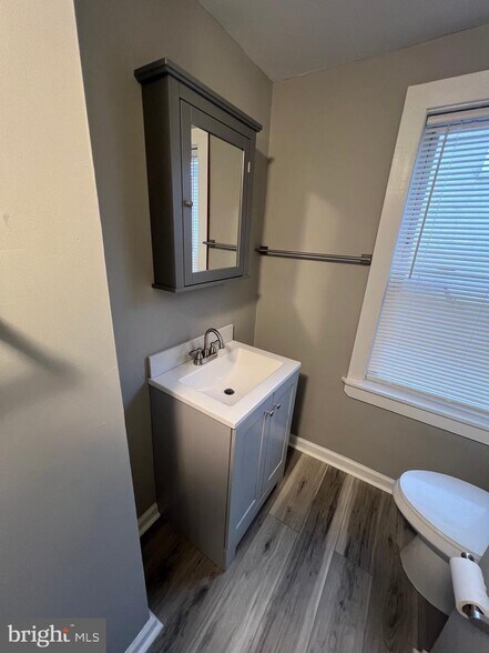 More Photos Of 120 W Girard Ave, Philadelphia Apartments For Sale