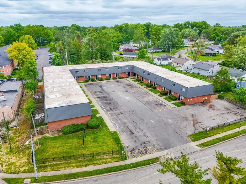 More Photos Of 2373 Belcher Dr, Columbus Apartments For Sale
