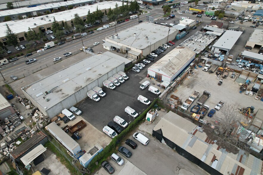 More Photos Of 326 Phelan Ave, San Jose Warehouse For Sale