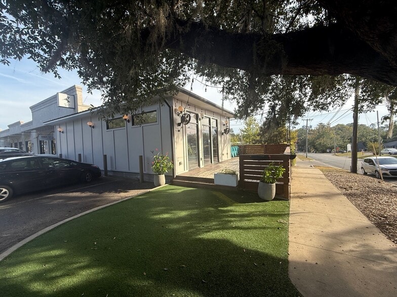 More Photos Of 1212 N Monroe St, Tallahassee Fast Food For Sale