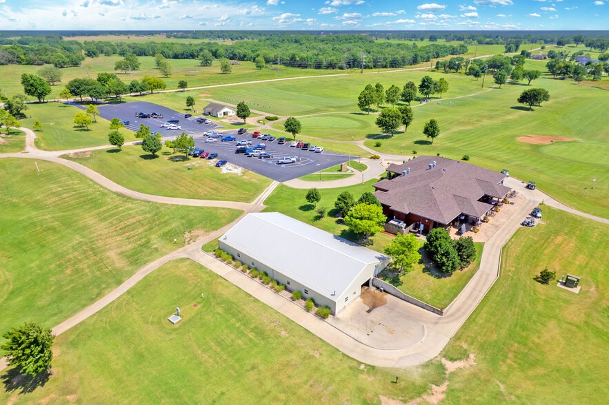 More Photos Of 10301 S 600 Rd, Miami Golf Course Driving Range For Sale