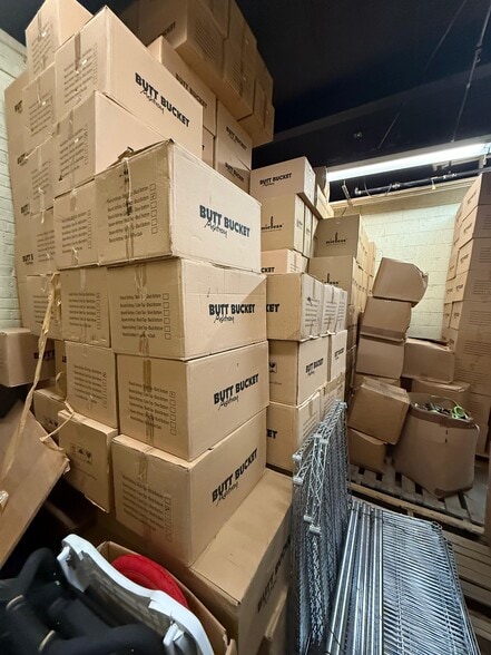 More Photos Of 4541-4545 39th St, Long Island City Warehouse For Lease