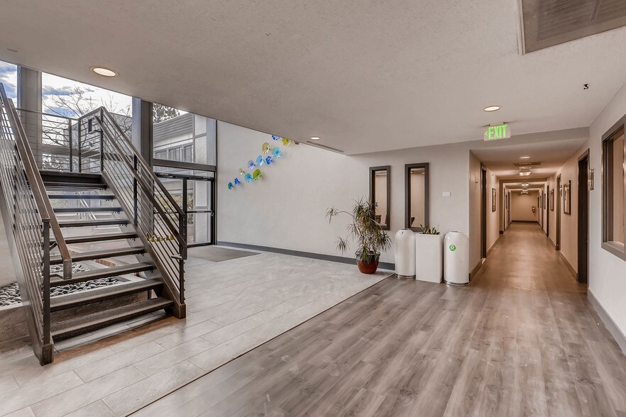 More Photos Of 2755 S Locust St, Denver Office For Lease