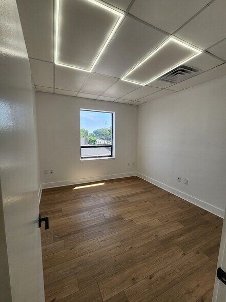 More Photos Of 1767 Morris Ave, Union Township Medical For Lease