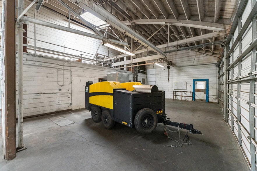 More Photos Of 1110 Colusa St, Vallejo Auto Repair For Sale