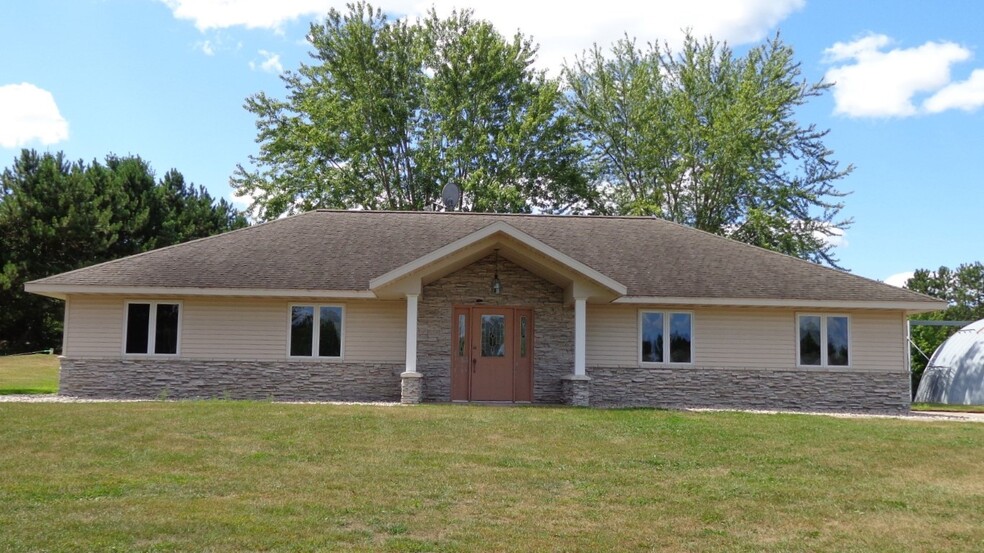 Primary Photo Of 1117 County Road Db, Mosinee Office Residential For Lease