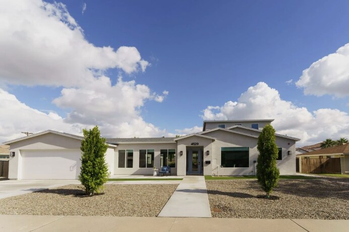 More Photos Of 4529 N 28th Pl, Phoenix Assisted Living For Sale