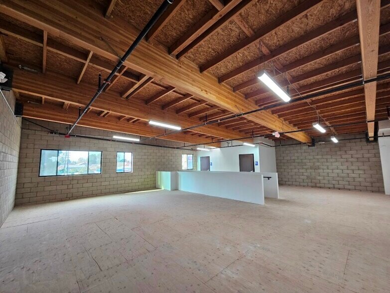 More Photos Of 2614 S Central Ave, Los Angeles Warehouse For Lease