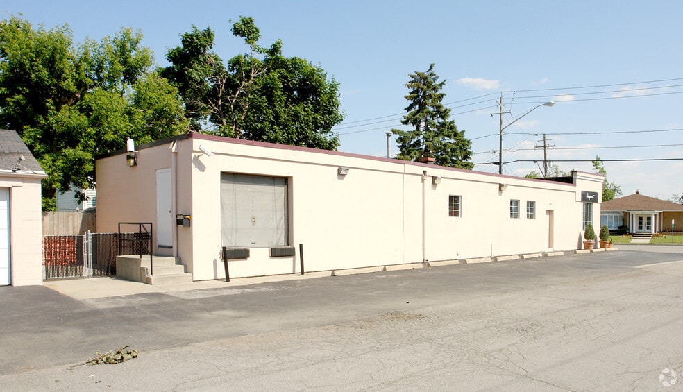 More Photos Of 3648 Genesee St, Buffalo Restaurant For Sale