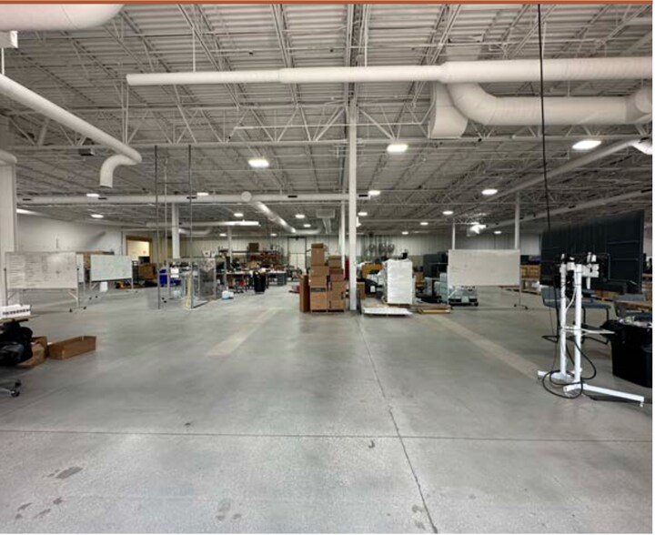 More Photos Of 8816-8840 Beckett Rd, West Chester Warehouse For Lease
