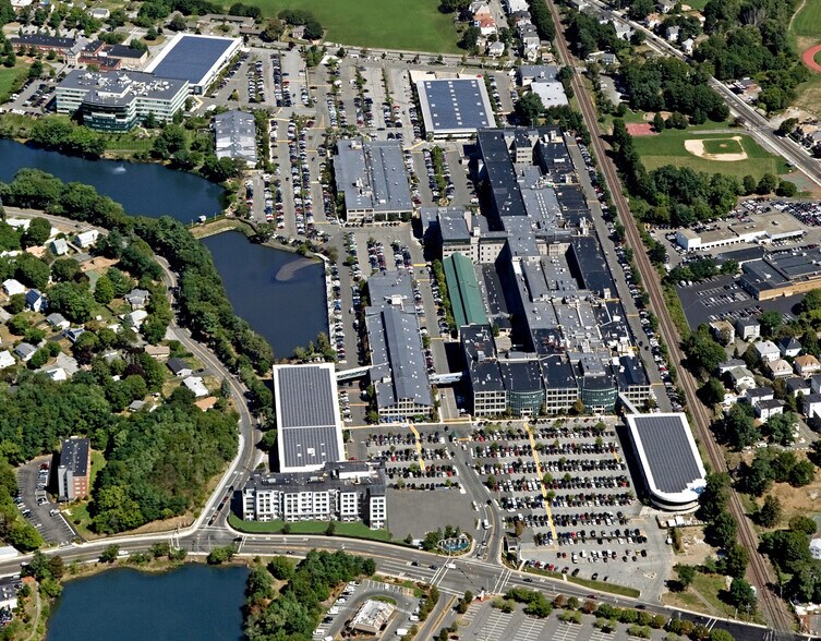 More Photos Of 100 Cummings Ctr, Beverly Coworking Space