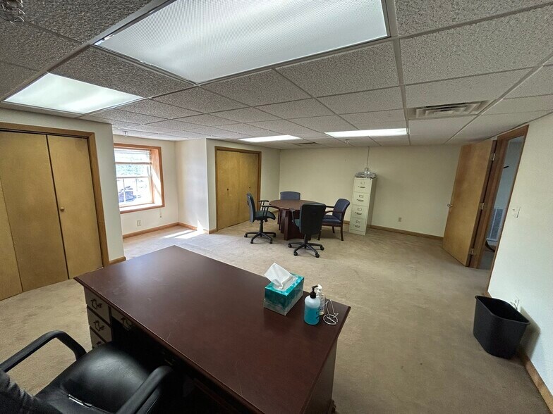 More Photos Of 198 George St, Beckley Research And Development For Lease